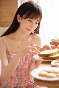 黑帮大佬和的365天日